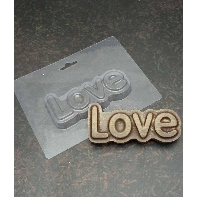 Пластикова форма для шоколаду LOVE